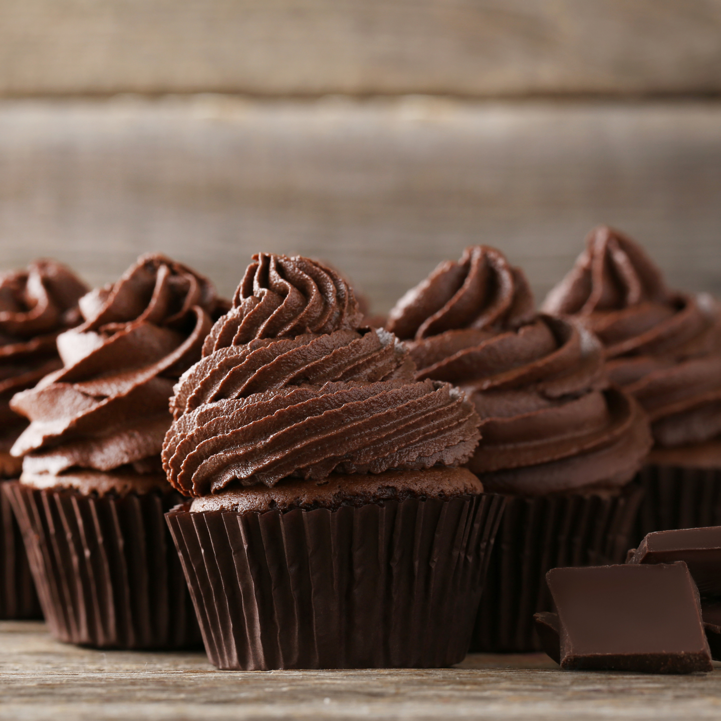 Rich Chocolate Buttercream Recipe | Smooth, Deep Flavor & Pipeable (PDF Download) (Copy)